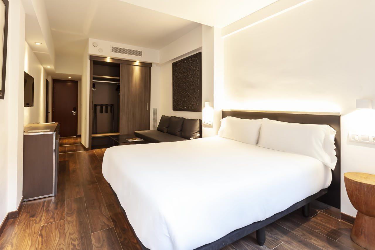 Hotel Derby Barcellona Esterno foto