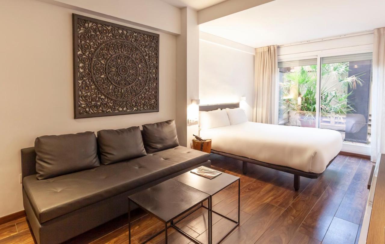 Hotel Derby Barcellona Esterno foto