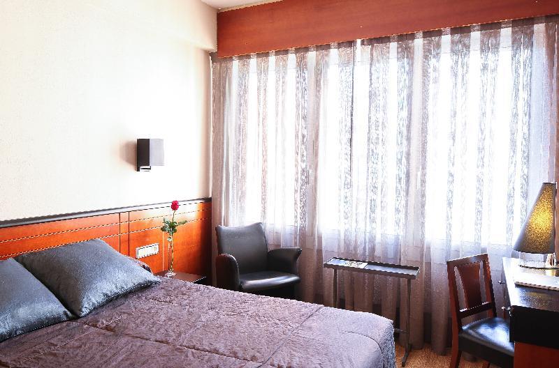 Hotel Derby Barcellona Esterno foto